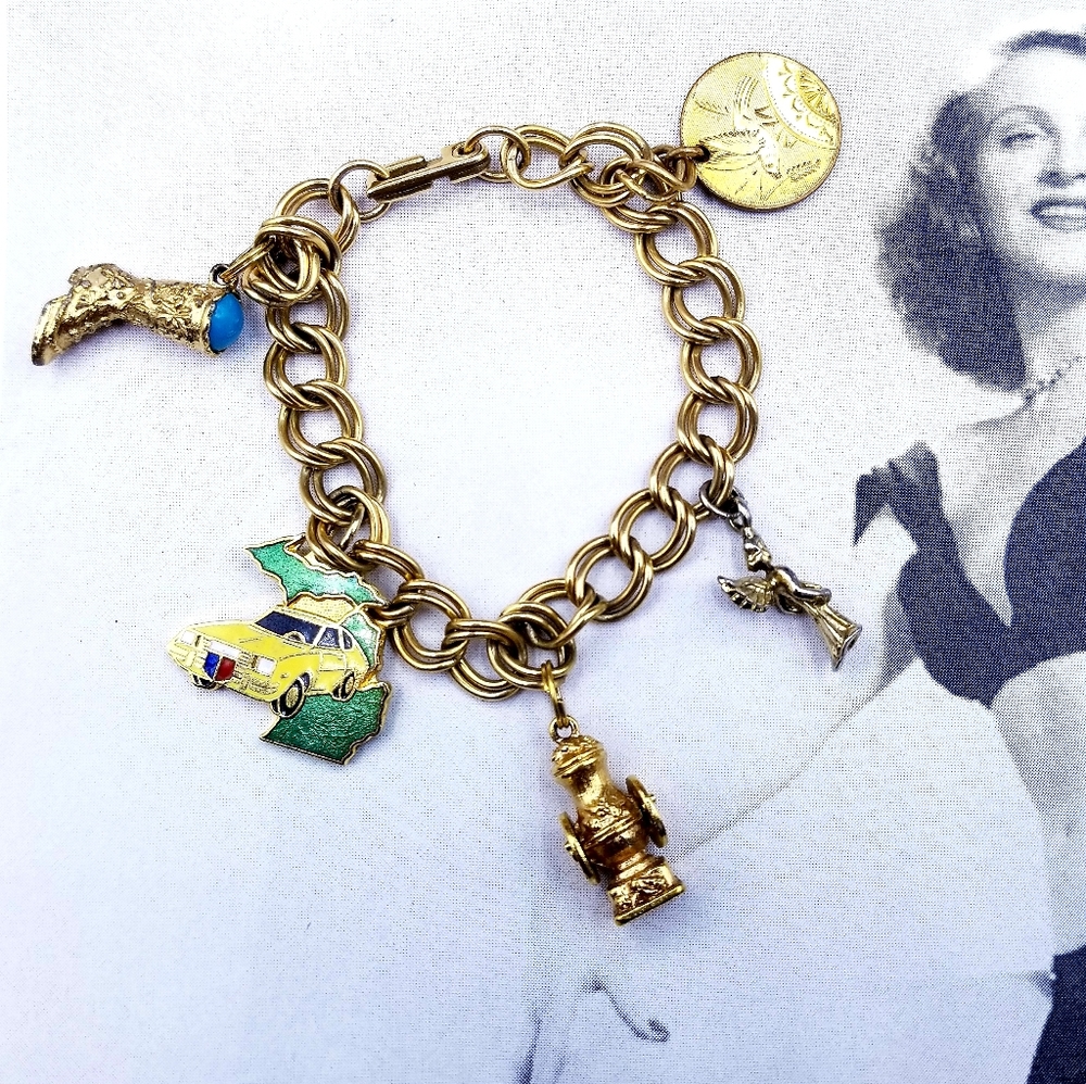 Vintage 12k Gold Filled Charm Bracelet
